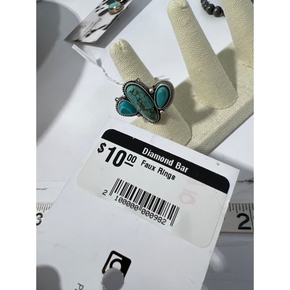 Faux Turquoise Ring Womens Silver Tone Southwest Boho Blue Adjustable NEW - Picture 5 of 5